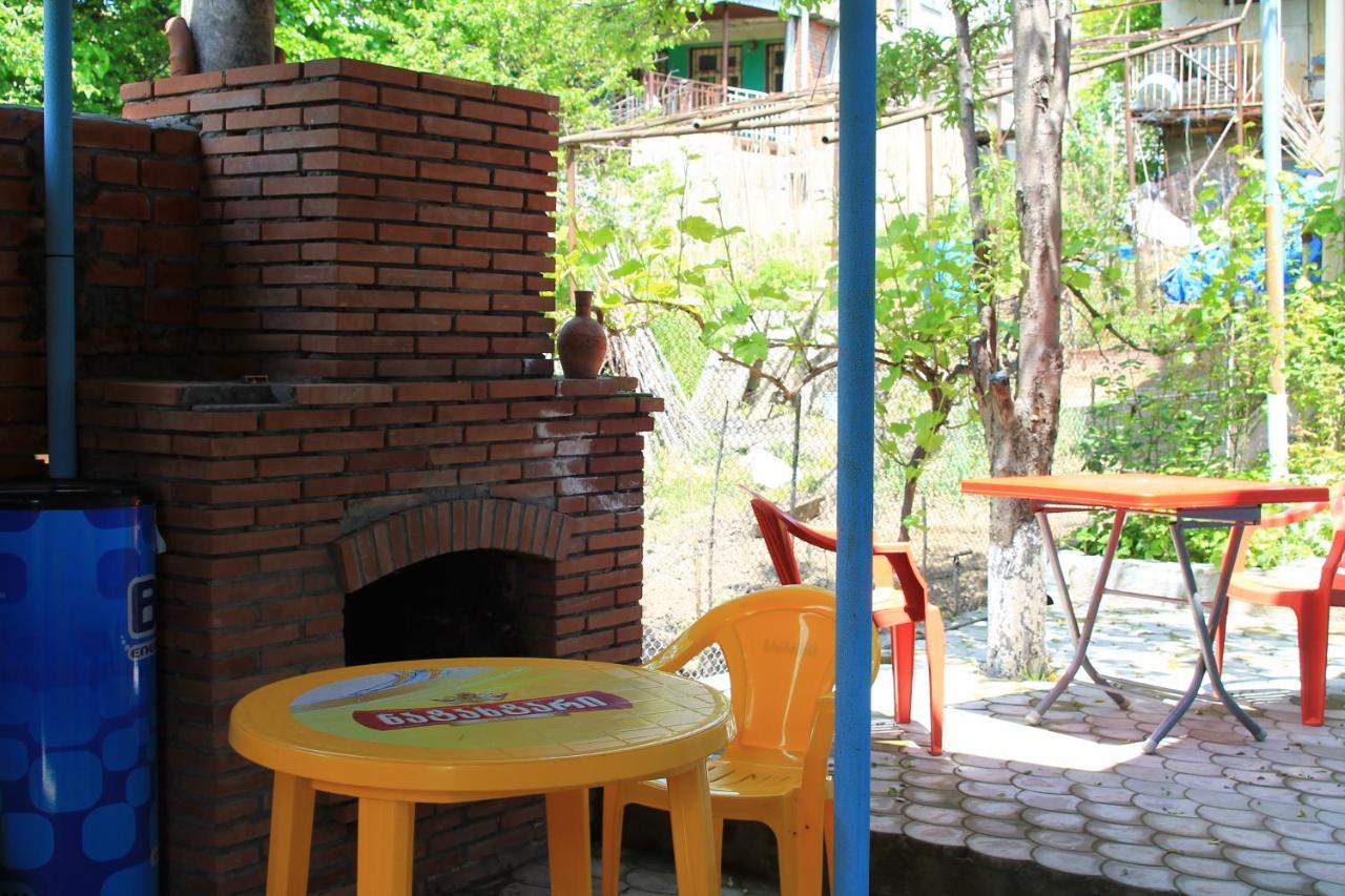 Lilia Guesthouse Sighnaghi Exterior photo
