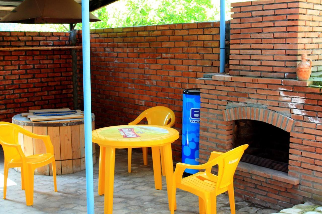 Lilia Guesthouse Sighnaghi Exterior photo