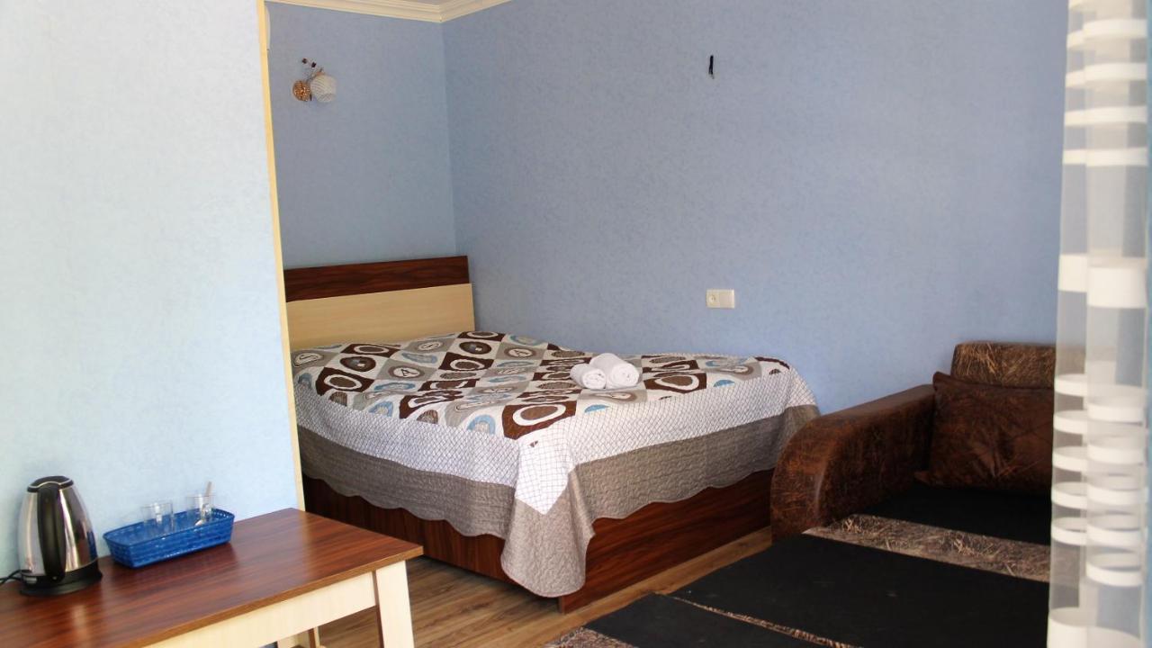 Lilia Guesthouse Sighnaghi Exterior photo