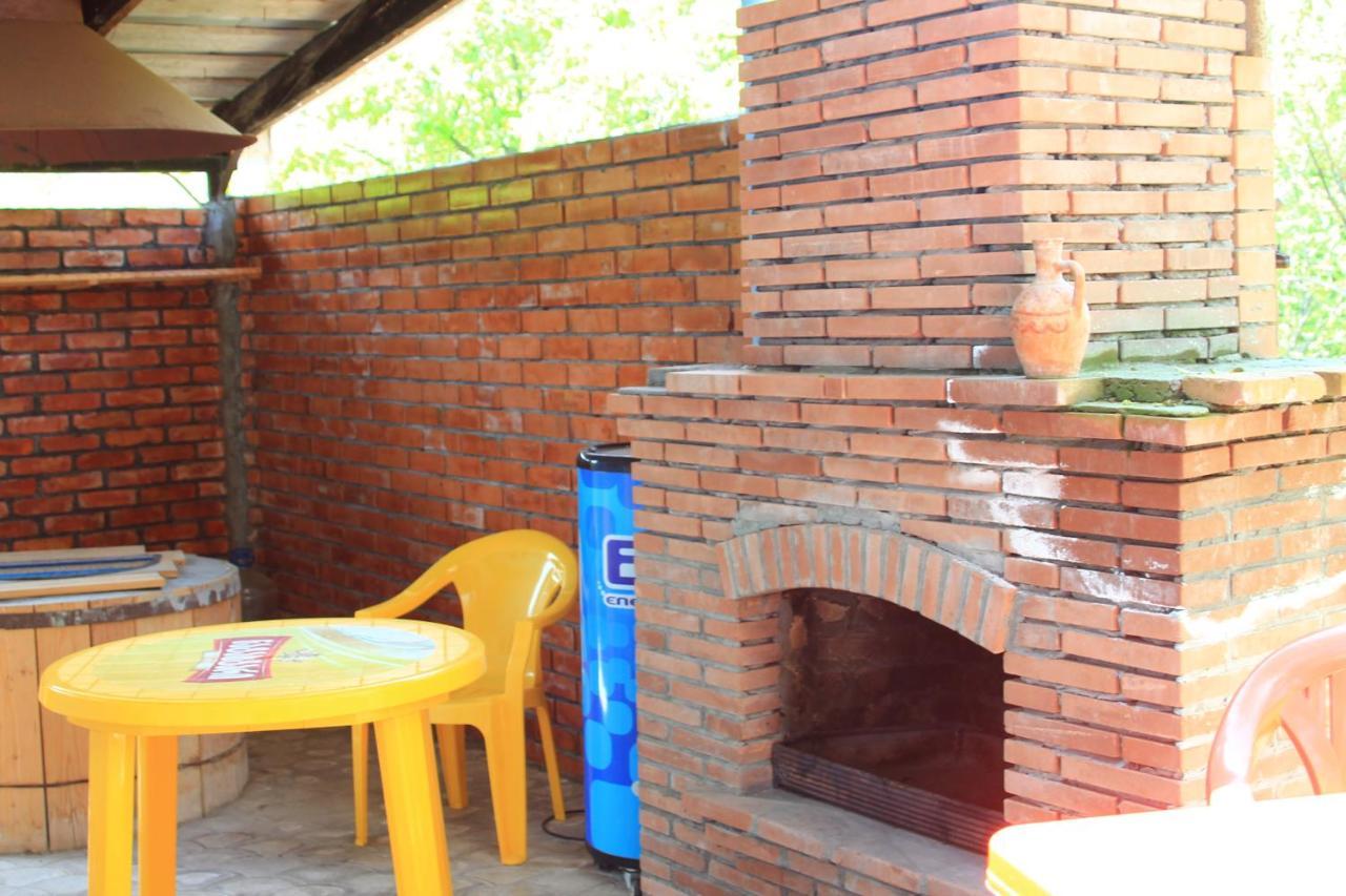 Lilia Guesthouse Sighnaghi Exterior photo